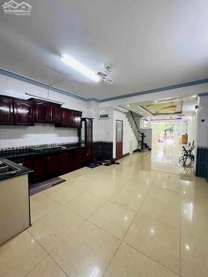 Hình ảnh CHO THUÊ NHÀ TRỆT 1 LỬNG 2 LẦU – TRỤC CHÍNH KDC HƯNG PHÚ, CẦN THƠ | GIÁ 14 TRIỆU/THÁNG 1