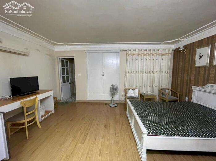 Hình ảnh Cho thuê nguyên căn sân cổng 110m2 Văn Cao, 6 p.ngủ khép kín. 7