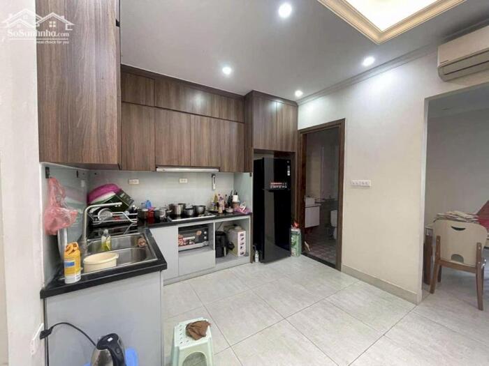 Hình ảnh Bán nhà Lạc Long Quân 35m2 nhà đẹp ôtô đỗ sát nhà 11.5 tỷ 3