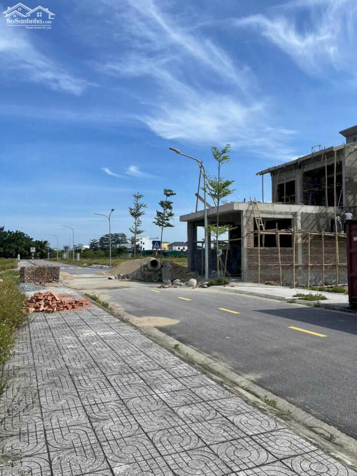 Hình ảnh Bán lô 180m2 đất đấu giá Trung Thành, Hưng Đông, TP Vinh 2