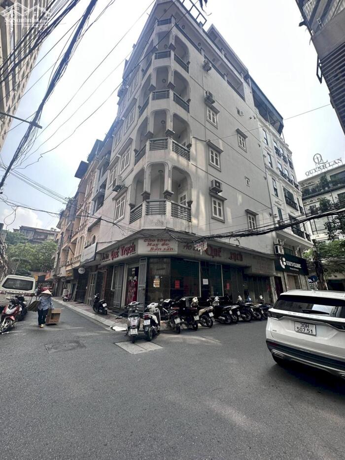 Hình ảnh Bán Nhà Phố Huỳnh Thúc Kháng Đống Đa 75m2-7T MT7m LÔ GÓC 2MT Ô TÔ 65 Tỷ Có Thương Lượng. 1