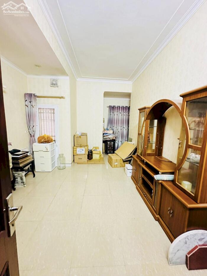 Hình ảnh Bán Nhà Phố Huỳnh Thúc Kháng Đống Đa 75m2-7T MT7m LÔ GÓC 2MT Ô TÔ 65 Tỷ Có Thương Lượng. 3