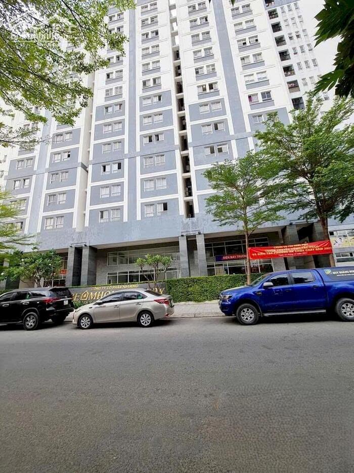 Hình ảnh HIẾM CÓ nhà 5 tầng đẹp hẻm 549 Lê Văn Thọ ngang 5m 75m2 T.máy tặng NT ở ngay 9.8 tỷ. 2