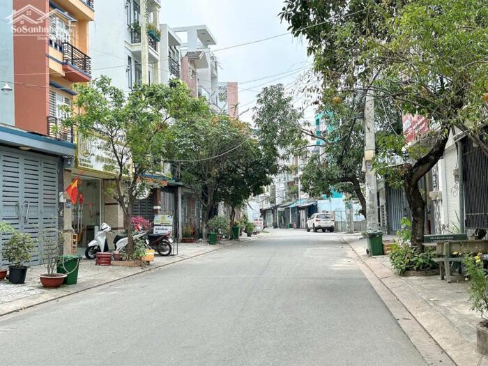 Hình ảnh HIẾM CÓ nhà 5 tầng đẹp hẻm 549 Lê Văn Thọ ngang 5m 75m2 T.máy tặng NT ở ngay 9.8 tỷ. 3