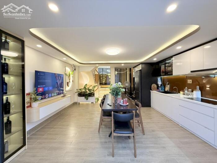 Hình ảnh HIẾM CÓ nhà 5 tầng đẹp hẻm 549 Lê Văn Thọ ngang 5m 75m2 T.máy tặng NT ở ngay 9.8 tỷ. 5