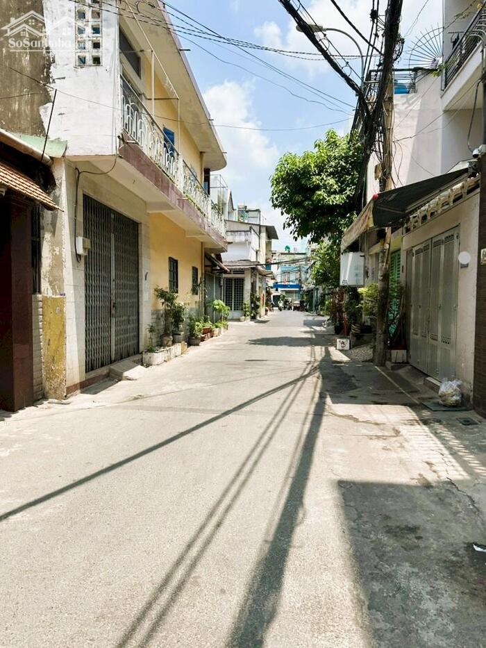 Hình ảnh Bán nhà Mặt tiền Tân Phú 71m2 nhỉnh 6 tỷ ngang 5m 1