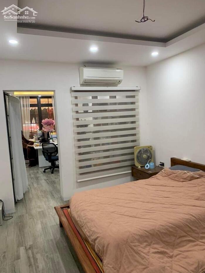 Hình ảnh Bán TT Đống Đa - ô tô đỗ cửa - DT sổ hiếm - DT sử dụng 150m2 - tầm tiền cạnh tranh nhà đất 1