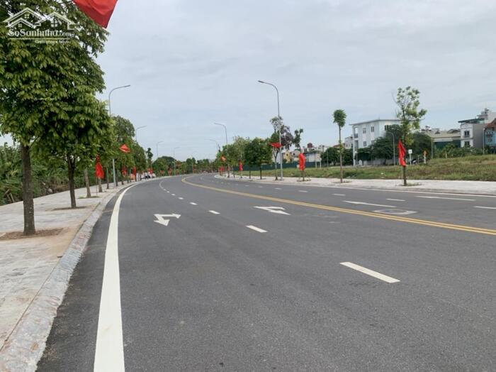 Hình ảnh Bán 120m đất đấu giá Cự Khối dãy TT5 view trực diện hồ 30ha đang triển khai, quý 4 2026 hoàn thiện 1