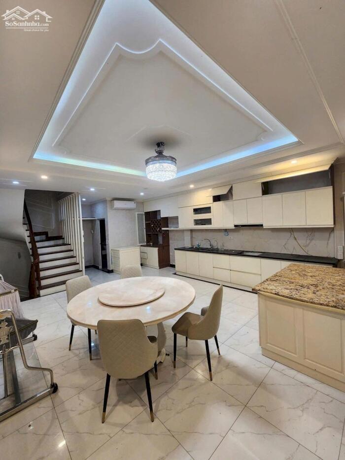 Hình ảnh Bán nhà Nguyễn Khánh Toàn 60m2 20m ra mặt phố ngõ 3 gác 15 tỷ 0