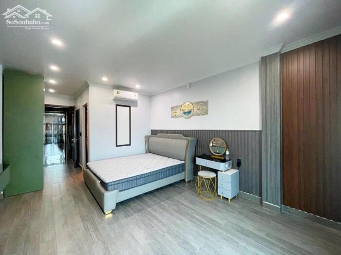 Hình ảnh Nhà 6 tầng thang máy tuyến 2 Lê Hồng Phong 3