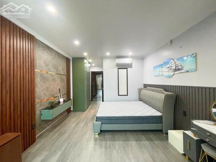 Hình ảnh Nhà 6 tầng thang máy tuyến 2 Lê Hồng Phong 5