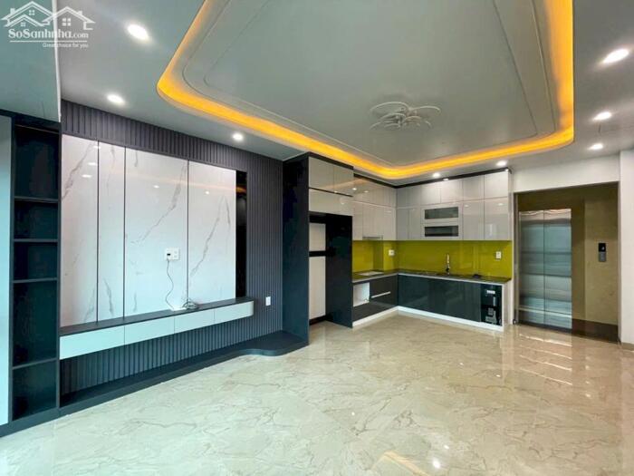 Hình ảnh Nhà 7 tầng thang máy trung tâm Lê Hồng Phong 1