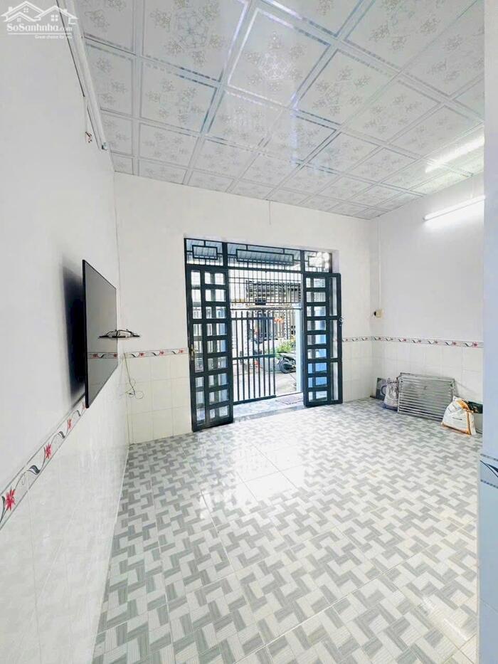 Hình ảnh BÁN NHÀ Cấp 4 Khu Dân Cư Thành Giao. Gần Chợ Miễu Ông, UBND Phường 3