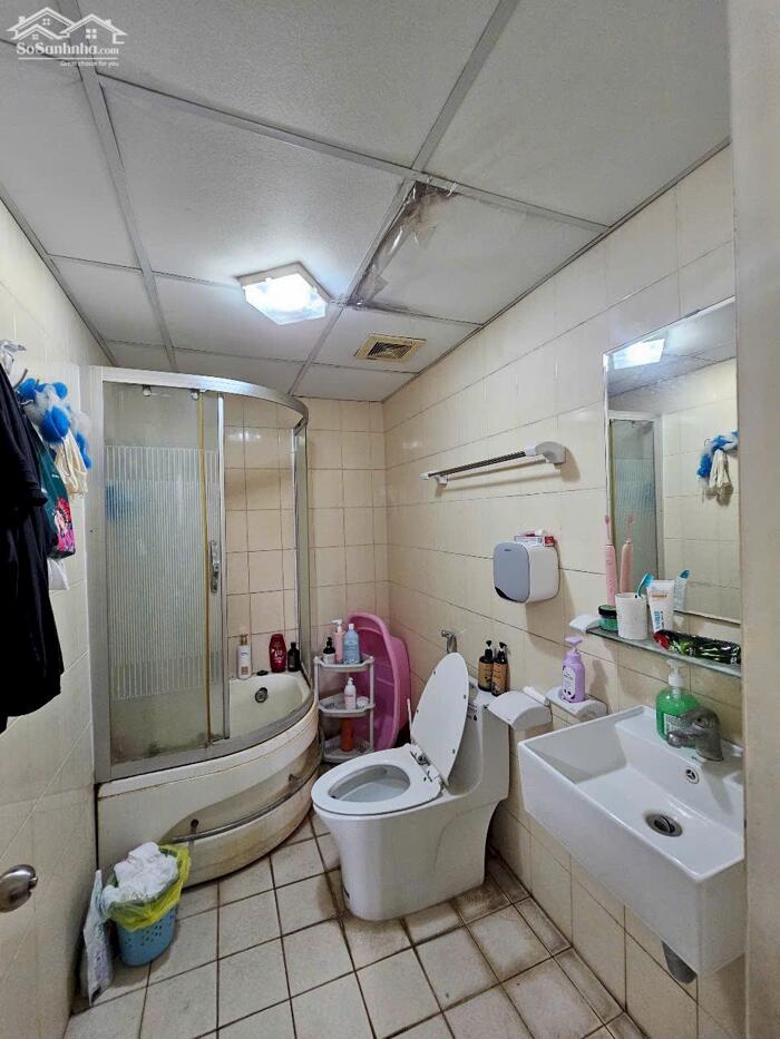 Hình ảnh cho thuê chung cư 102 Thái Thịnh, 114m, 3 phòng ngủ, đồ cơ bản 14 triệu 2