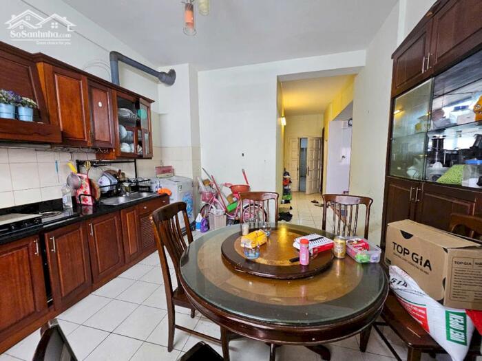 Hình ảnh cho thuê chung cư 102 Thái Thịnh, 114m, 3 phòng ngủ, đồ cơ bản 14 triệu 6