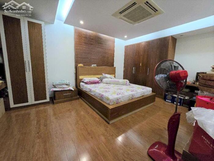 Hình ảnh Biệt thự Phố cổ Hoàn Kiếm, Ô tô tránh 2 mặt tiền 150m2, Gara ô tô 1