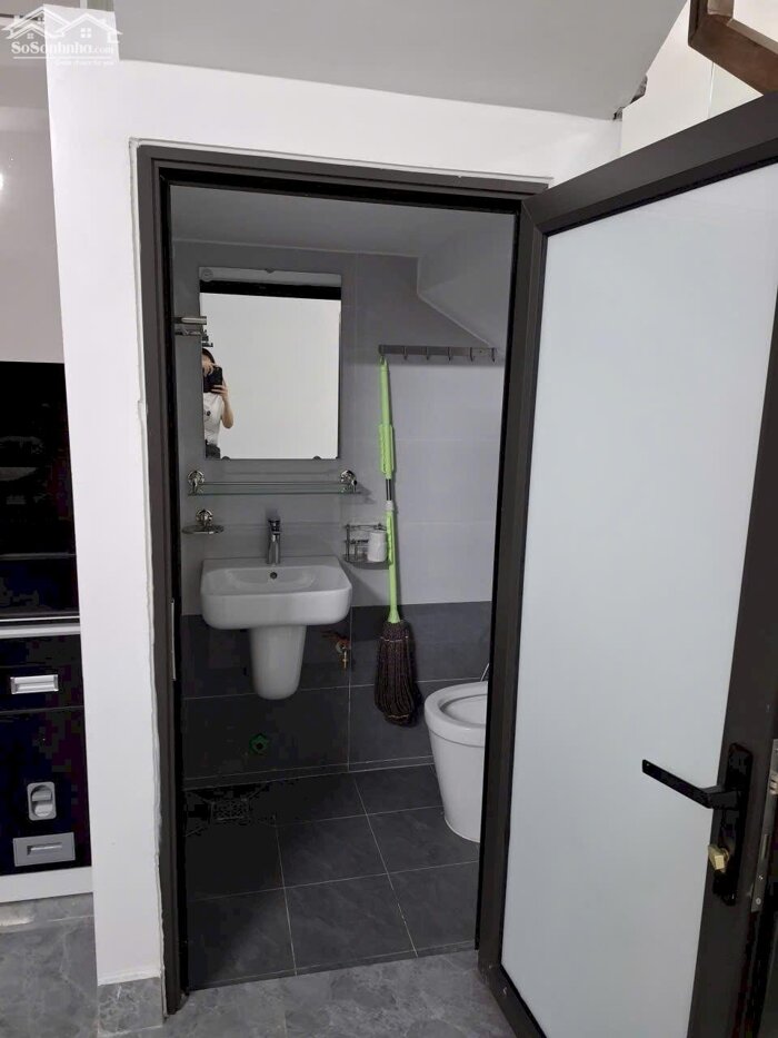 Hình ảnh Cho thuê nhà nguyên căn mới tinh vừa bàn giao tại Văn Cao - Hải An - Hải Phòng 13