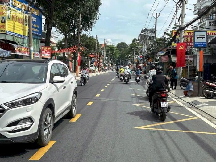 Hình ảnh Nhà đẹp 6 tầng lung linh hẻm 317 Thống Nhất ngang 4.2m 67m2 KM T.Máy gần Lotte 13 tỷ hơn 4