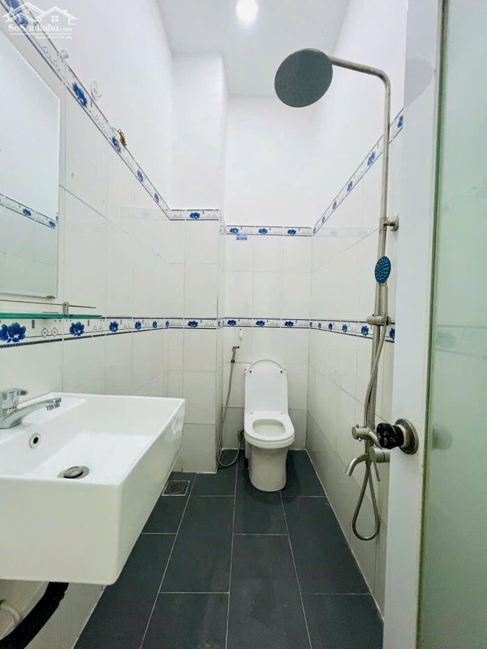 Hình ảnh Bán Nhà đẹp full nội thất mới, 4x14m, 3 tầng, 4PN, HXH 7m Thạnh Lộc 57 giá hơn 4Tỷ 12