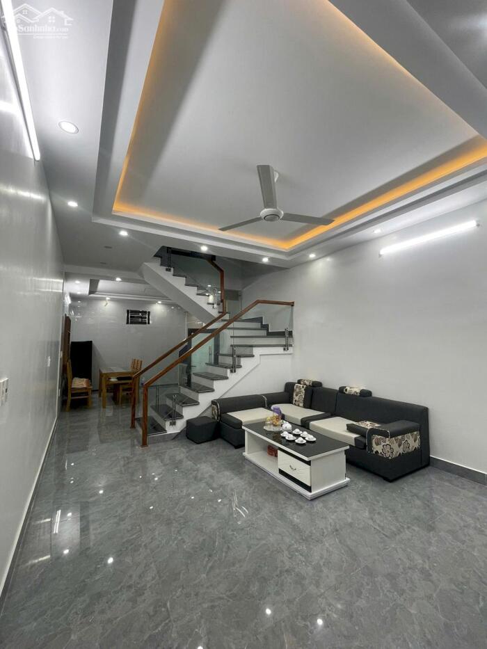 Hình ảnh Cho thuê nhà Kiều Sơn - Văn Cao, DT: 50m2, 4 p.ngủ. 0