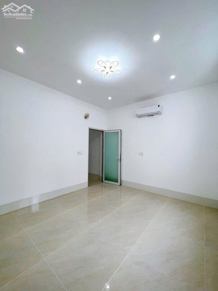 Hình ảnh BÁN NHÀ 1T1Lửng, MẶT TIỀN - KDC Bình Nhựt (12Ha8). Đối diện cổng TRƯỜNG HỌC 5