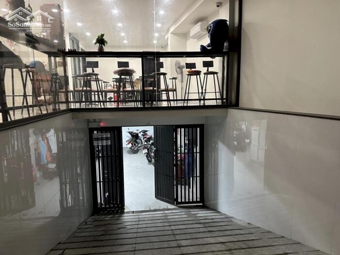 Hình ảnh CHDV 6L có HẦM ngang 9m 140m2 26PN+MB thuê HXH tới cửa ngay ĐH Văn Lang DT 170tr 27.5 tỷ 6