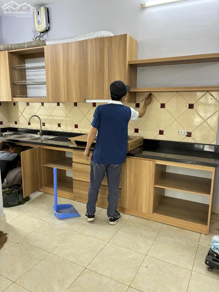 Hình ảnh cho thuê căn chung cư cảnh sát 113 - Trung Kính. 107m, 3 phòng ngủ, đủ đồ 0