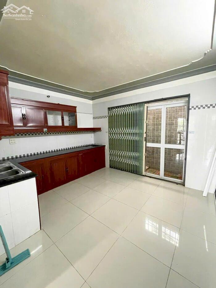 Hình ảnh CHO THUÊ NHÀ TRỆT + LỬNG + LẦU – THIẾT KẾ LỆCH TẦNG 160 m² – KDC CTY 8, CẦN THƠ | GIÁ 7.5 TRIỆU/THÁNG 5