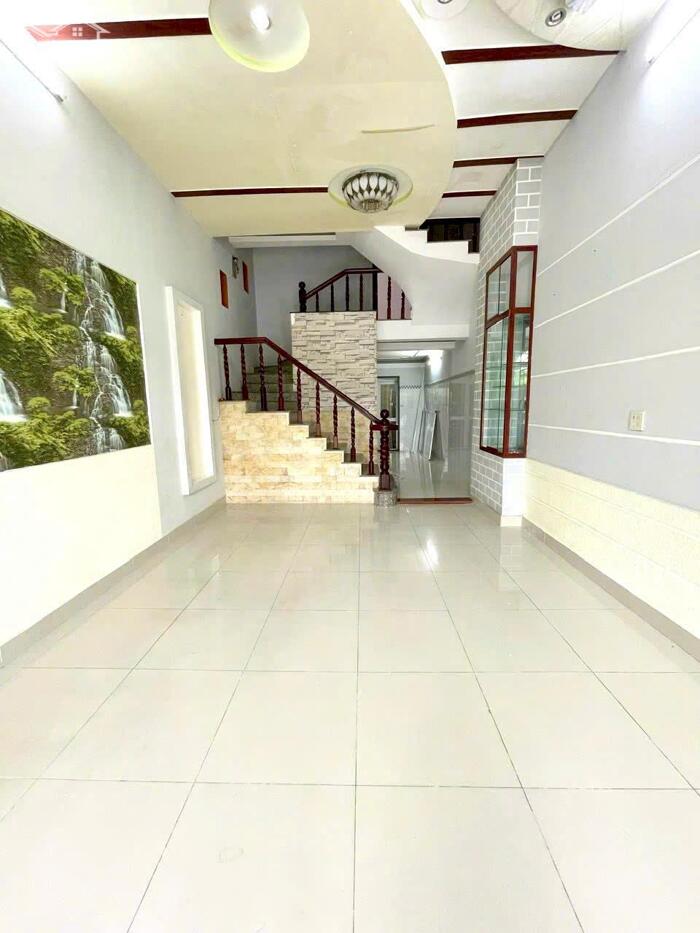 Hình ảnh CHO THUÊ NHÀ TRỆT + LỬNG + LẦU – THIẾT KẾ LỆCH TẦNG 160 m² – KDC CTY 8, CẦN THƠ | GIÁ 7.5 TRIỆU/THÁNG 0