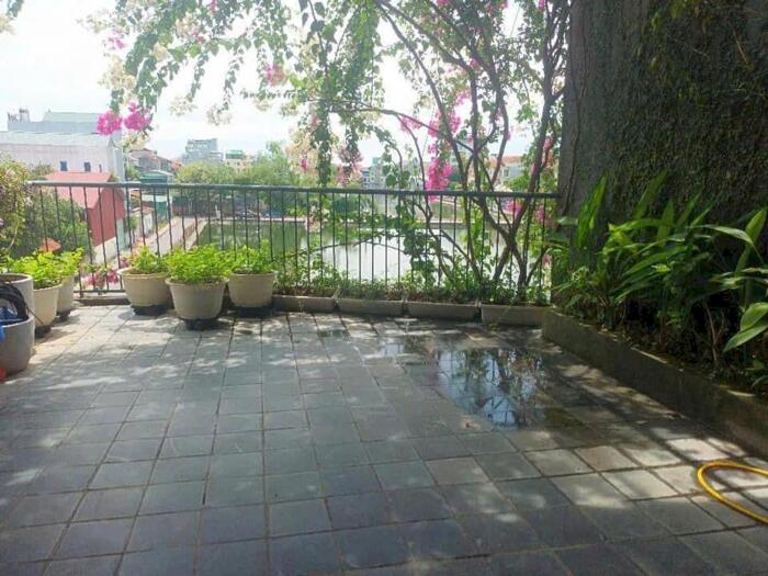 Hình ảnh Bán nhà 4,5 tầng 97m2 còn mới, khu đấu giá X1 Cự Khối ,view hồ Đầm Tranh yên tĩnh, trong lành 4