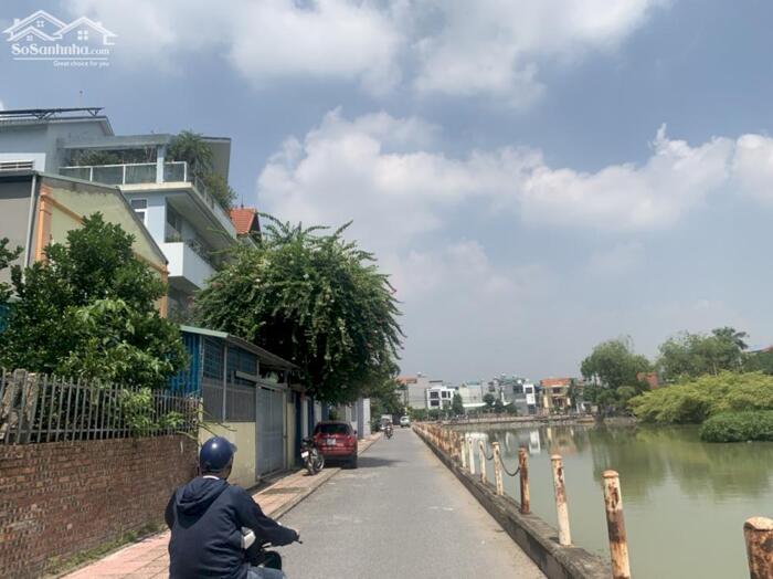 Hình ảnh Bán nhà 4,5 tầng 97m2 còn mới, khu đấu giá X1 Cự Khối ,view hồ Đầm Tranh yên tĩnh, trong lành 1