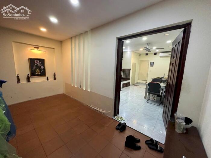 Hình ảnh Mặt Phố Phó Đức Chính 48M2 Mặt Tiền 4,56M 26.9 Tỷ 2 Mặt Phố trước sau 1