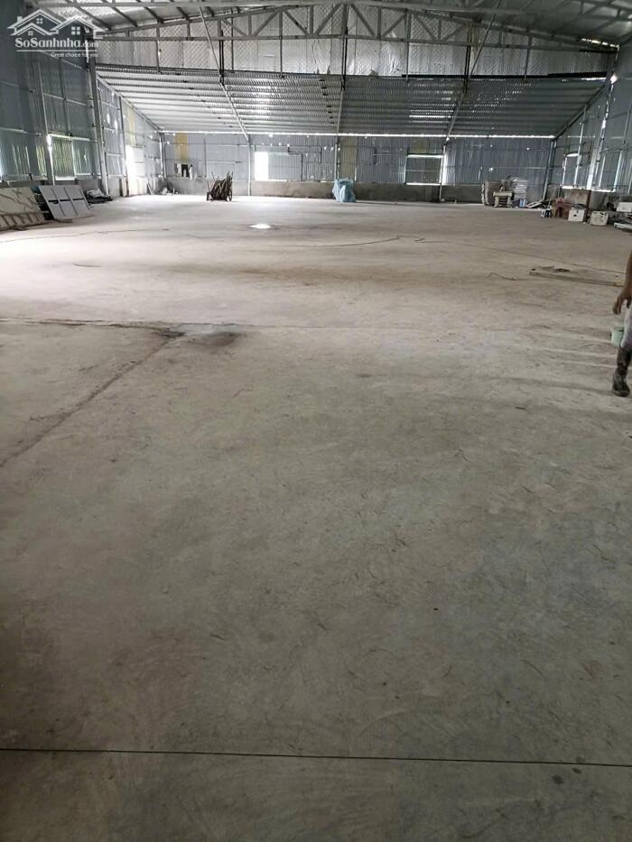 Hình ảnh CHO THUÊ 2.800m2 KHO, XƯỞNG, BÃI TẠI VIỆT HÙNG. ĐÔNG ANH. 0