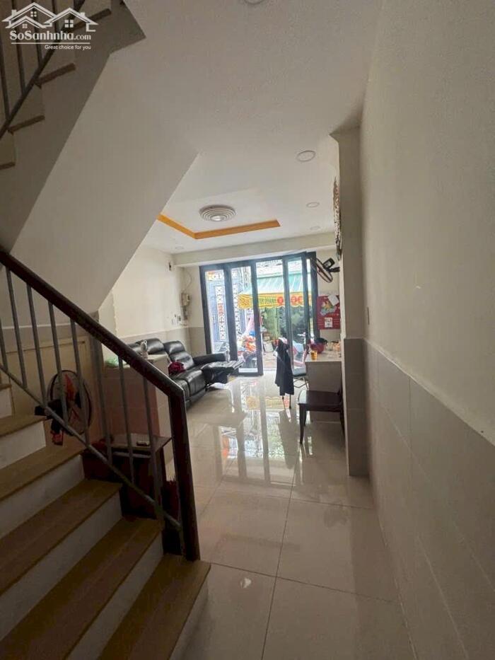Hình ảnh Bán nhà P12 quận 6, hẻm xe hơi 27 Kinh Dương Vương, 46m2, 3 tầng chỉ 6.65 tỷ 4