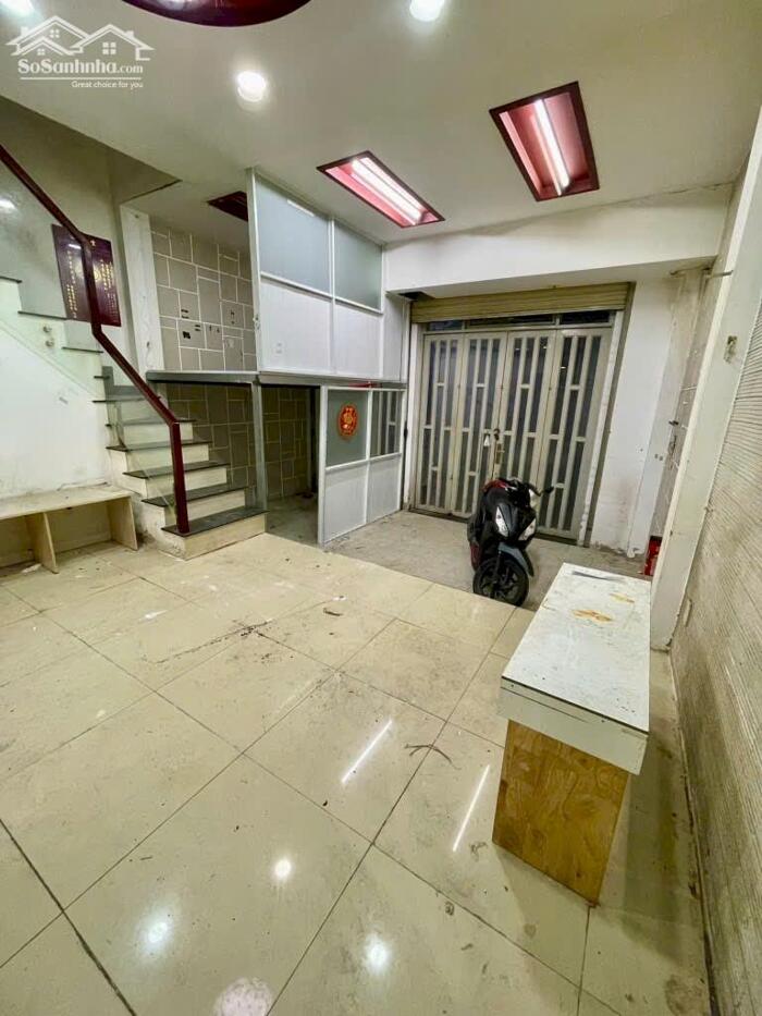 Hình ảnh Bán nhà hxh (5.5m x 10m) sát mt Tân Hòa Đông, Quận 6, 3 tầng chỉ 6.35 tỷ 2