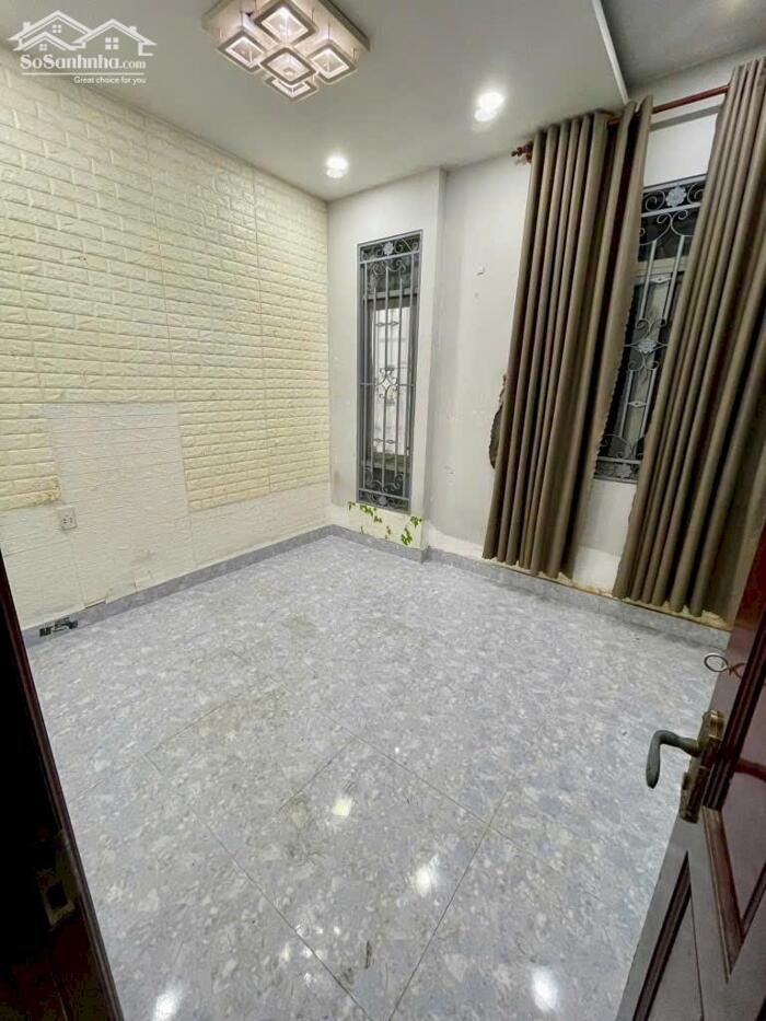 Hình ảnh Bán nhà hxh (5.5m x 10m) sát mt Tân Hòa Đông, Quận 6, 3 tầng chỉ 6.35 tỷ 3