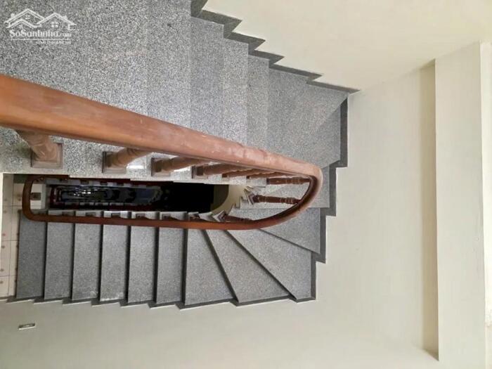 Hình ảnh BÁN NHÀ PHÂN LÔ TRUNG KÍNH – CẦU GIẤY 105M², MẶT TIỀN RỘNG, 2 MẶT NGÕ, GIÁ 33.9 T 3