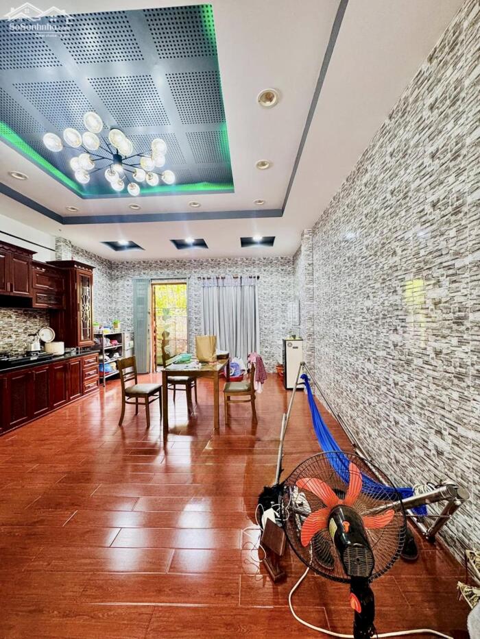 Hình ảnh Nhà 2 lầu giá cạnh tranh nhất phân khúc tại kdc hồng loan 0