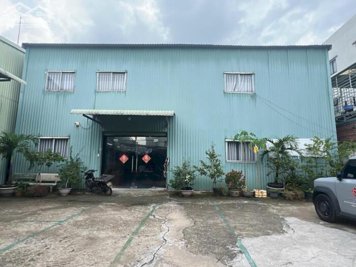 Hình ảnh Cho thuê kho xưởng 2300m2 Hà Huy Giáp gần ngã tư Ga Quận 12 1