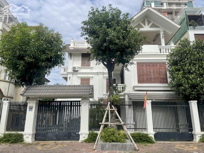 Hình ảnh Biệt thự Lô 26 Lê Hồng Phong gần Vịnh Bắc Bộ 0