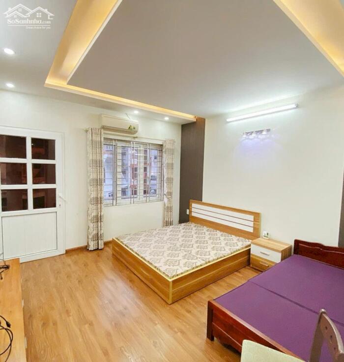 Hình ảnh Cho thuê nhà khu phân lô Văn Cao, 4 ngủ khép kín (90m2). 4