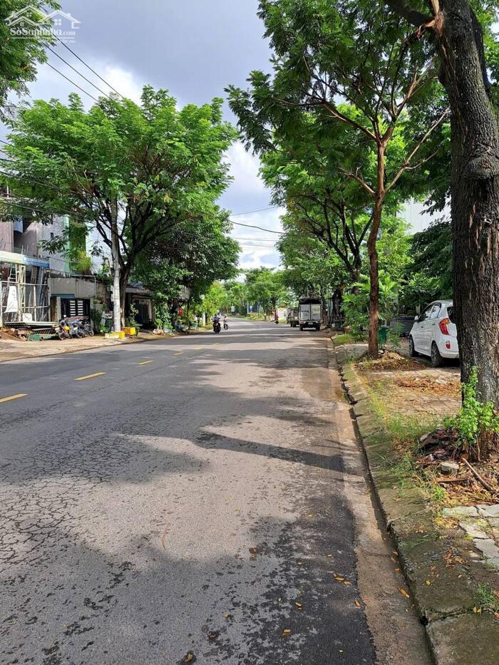 Hình ảnh Chính chủ gửi bán lô đất MT đường Lê Trọng Tấn,P Hòa Phát,Quận Cẩm Lệ.Đà Nẵng. 1