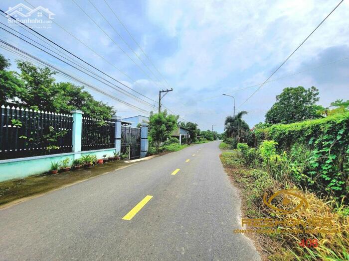 Hình ảnh Bán đất mặt tiền đường Bình Lục- Long Phú, phường Tân Triều; sổ hồng riêng 298m2 giá 2.8 tỷ 4