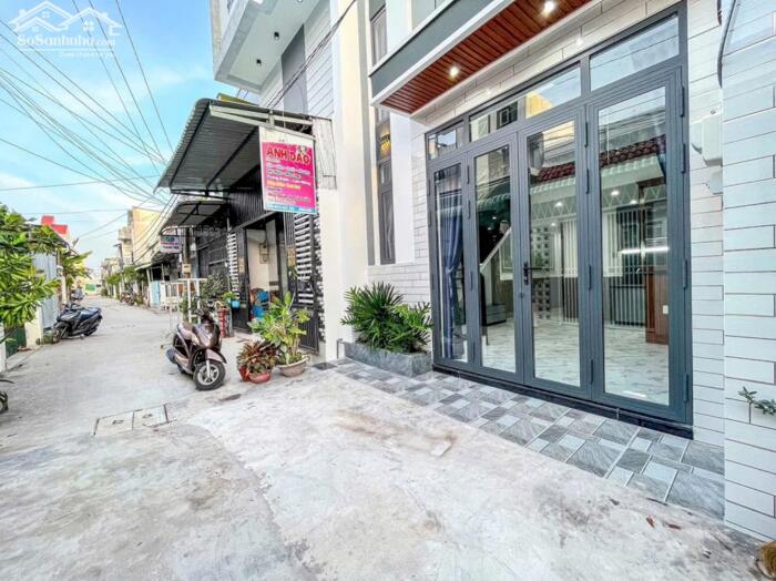 Hình ảnh BÁN NHÀ 1 TRỆT 1 LỮNG đẹp (gần Chợ Bà Bộ). Trục chính Hẻm xe hơi tới nhà 1