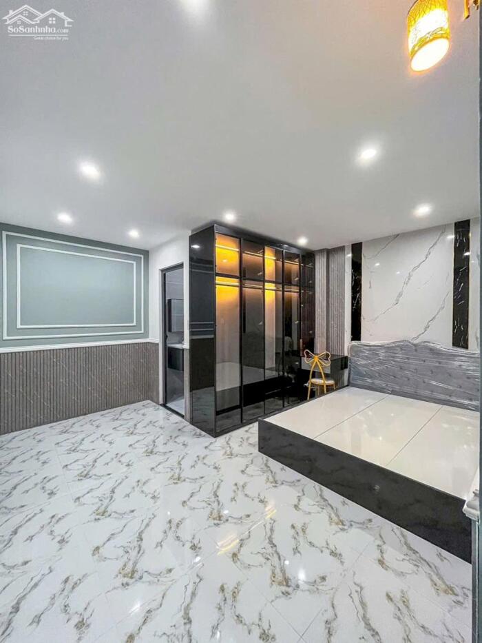 Hình ảnh BÁN NHÀ 1 TRỆT 1 LỮNG đẹp (gần Chợ Bà Bộ). Trục chính Hẻm xe hơi tới nhà 6