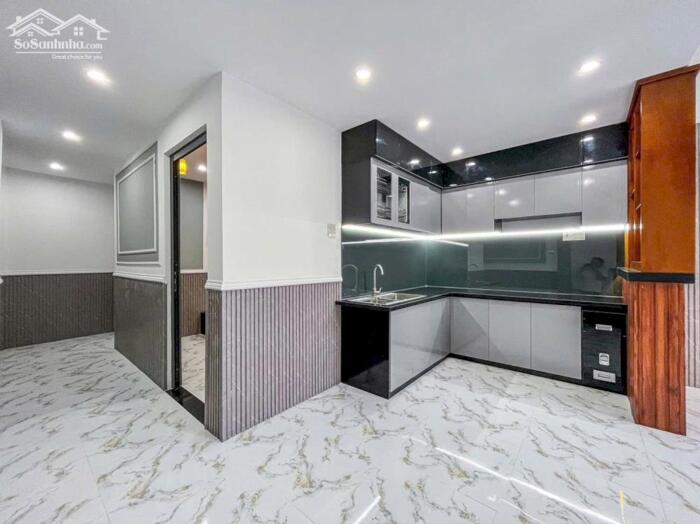 Hình ảnh BÁN NHÀ 1 TRỆT 1 LỮNG đẹp (gần Chợ Bà Bộ). Trục chính Hẻm xe hơi tới nhà 10