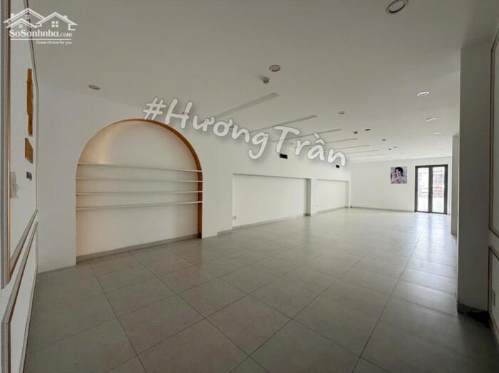 Hình ảnh 40 triệu - CHO THUÊ TÒA NHÀ 5 TẦNG (có thang máy) MẶT TIỀN ĐƯỜNG TRẦN VĂN HOÀI, gần Vincom Xuân Khánh 6