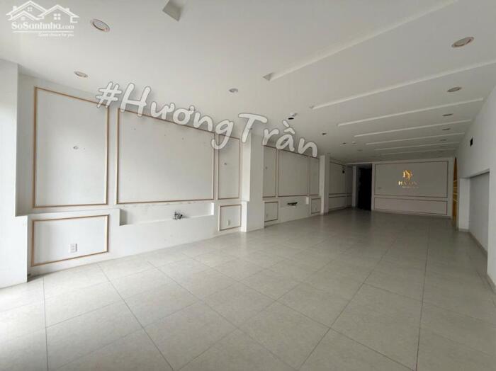 Hình ảnh 40 triệu - CHO THUÊ TÒA NHÀ 5 TẦNG (có thang máy) MẶT TIỀN ĐƯỜNG TRẦN VĂN HOÀI, gần Vincom Xuân Khánh 8