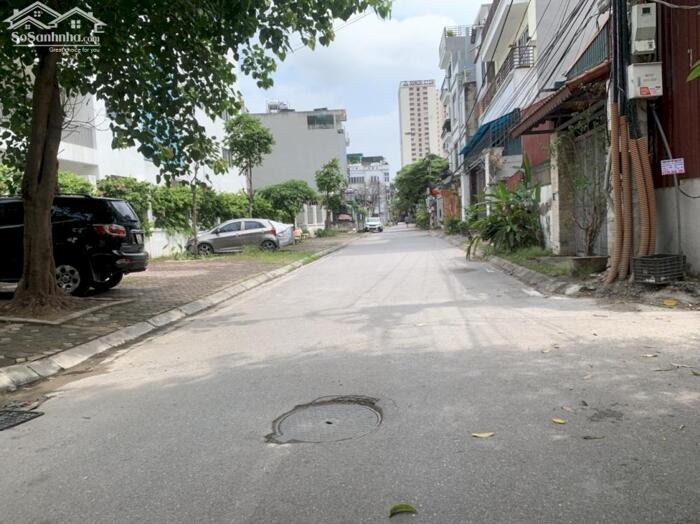 Hình ảnh Bán 87,4m2 đất đấu giá cạnh nhà văn hóa tổ 8 Thạch Bàn, view bãi đỗ xe và hồ Bộ Đội đang triển khai 1