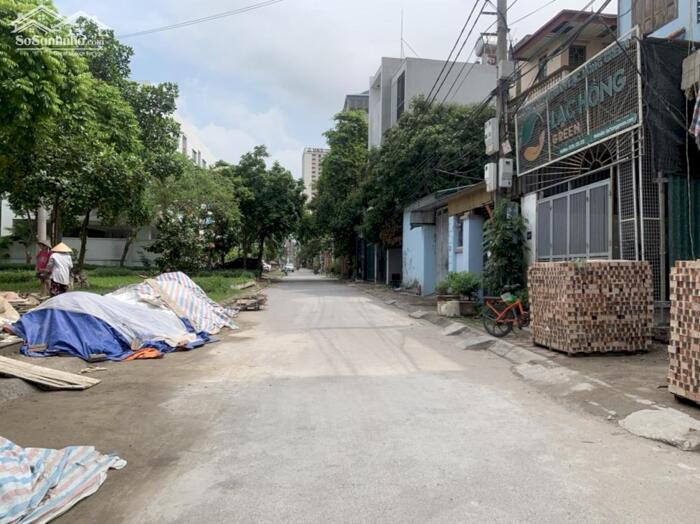 Hình ảnh Bán 87,4m2 đất đấu giá cạnh nhà văn hóa tổ 8 Thạch Bàn, view bãi đỗ xe và hồ Bộ Đội đang triển khai 2